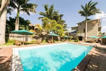 Otel Fahari Gardens