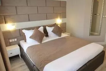 هتل Residence House Ruse