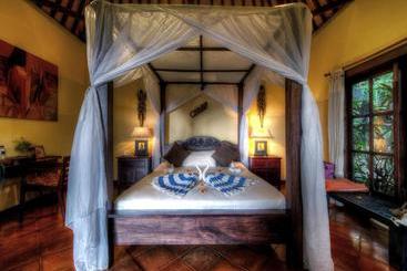 Puri Mangga Sea View Resort And Spa