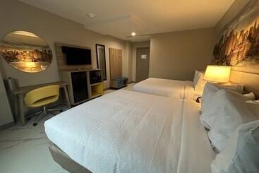 Otel Days Inn By Wyndham Staten Island