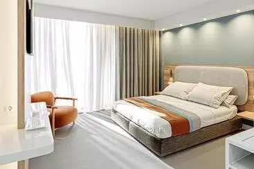 هتل Holiday Inn Express Evora, An Ihg