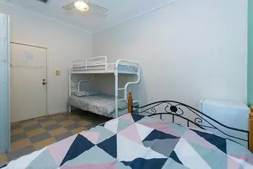 هاستل Victoria Park Lodge
