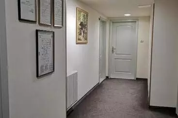 هتل Tangra
