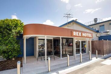 فندق على الطريق Nightcap At Rex