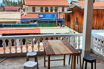 Auberge Travel Time