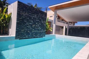 Hotel Sasi Pool Villa Phuket