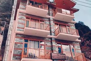 ホテル Seven Heaven Manali Scenic Mountain View Luxury Villa, Manali