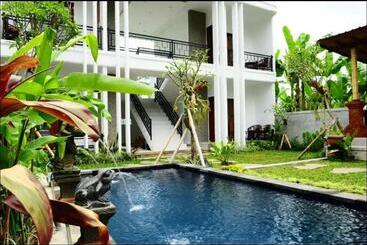 Hotel Belvilla Abhinaya Central Ubud
