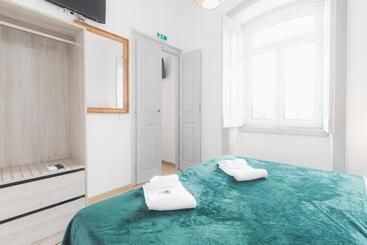 Bed and Breakfast Lousã Estação Al