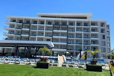 هتل High Garden Grand