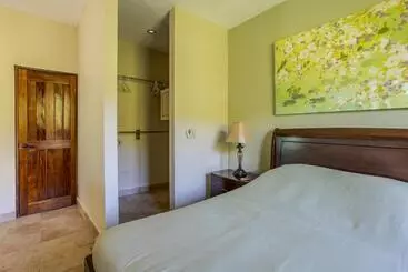 Aamiaismajoitus (B&B) Casa Cascada  Casita Yolo