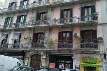 Bed and Breakfast Cconforthotels R&b Dolci Notti   Self Check In