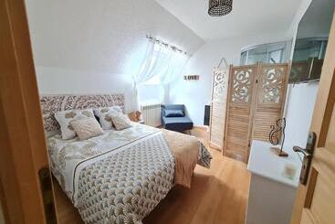 مبيت وإفطار Chez Malia