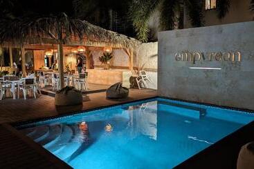 تختخواب و صبحانه Empyrean Tropical Wellness Portillo