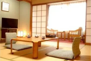 Hotelli Tottori Onsen Shiitake Kaikan Taisuikaku Vacation Stay 21934v
