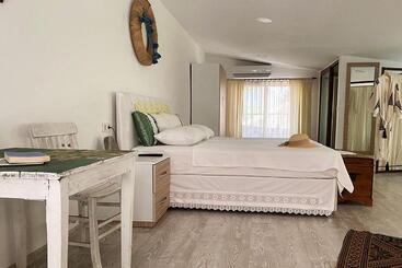 住宿加早餐  King Tombs Suit