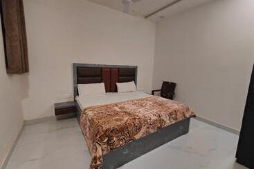 Pensjonat Deva Deva Guest House