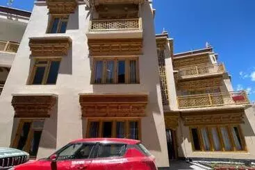 پانسیون Dgha Ldhan Guest House