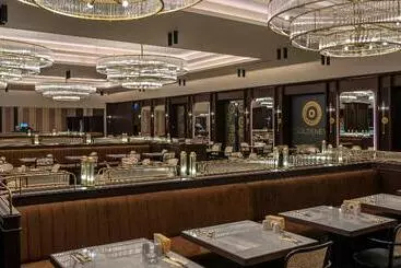 Goldeneye Hotel & Casino