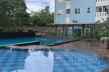 Hotel Collection O 93750 Luxury Rooms @ Urbantown Serpong