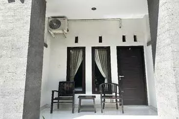 ホテル Warta Sari