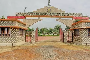 Oyo Hotel Kubervatika