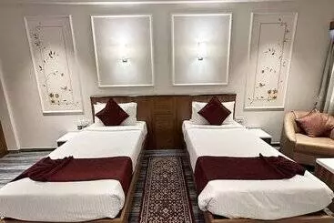 Hotel Alba Premier Kolhapur