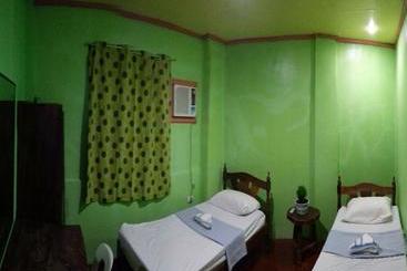 Dhayne Bed And Breakfast  Hostel