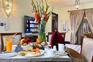 هتل Heritage Luxury Suites All Suite