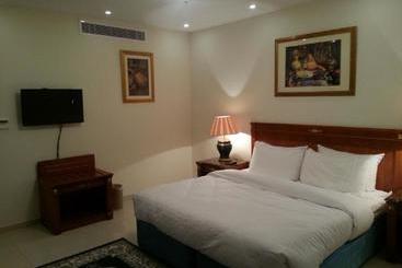 Hotel La Fontaine Royal