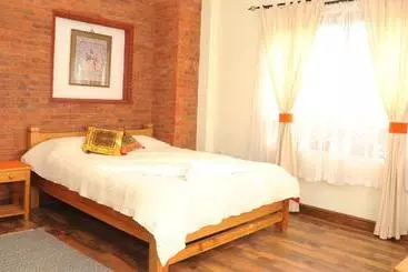 Hotel Sampada Inn