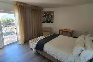 Bed and Breakfast Acacia Lodge