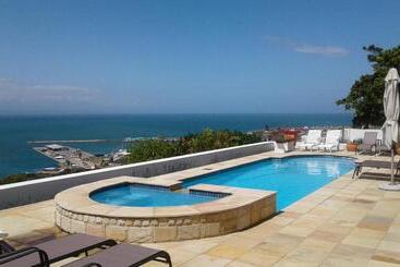 مبيت وإفطار Lavandula Manor Self Catering