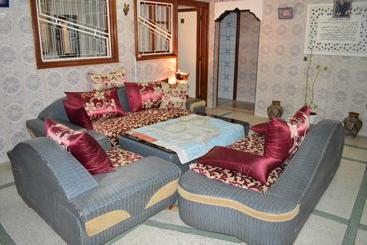 בית מלון כפרי Restaurant Bougafer