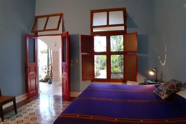 ベッドアンドブレックファースト Medio Mundo