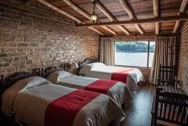 ホテル Refugio Pozo Azul