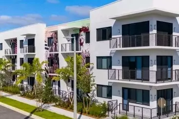 Huoneistohotelli Lux And Cozy 2beds 2 Baths Up To 8 Guest