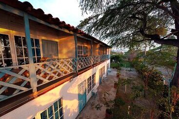 Playa Del Ritmo Beach Hostel & Bar