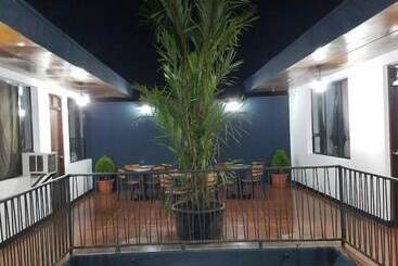 호스텔 El Portal 1610