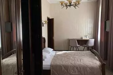 Hotel Status