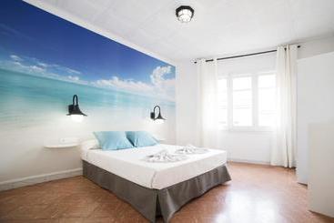 فندق فئة نجمة واحدة Camp Nou Home