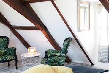 Bed and Breakfast Boutique Hotel De Salon