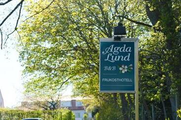 Agda Lund Bed & Breakfast