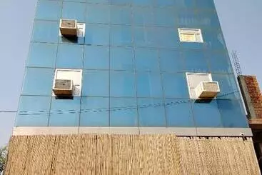 Hotel Oyo Triple Star