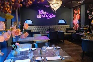 Boutique Hotel Opus One