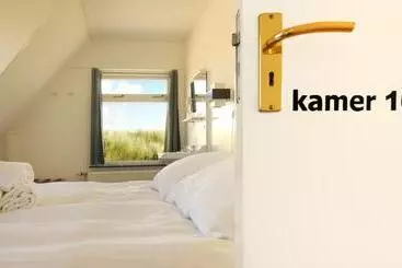 Strandhotel Terschelling B&b