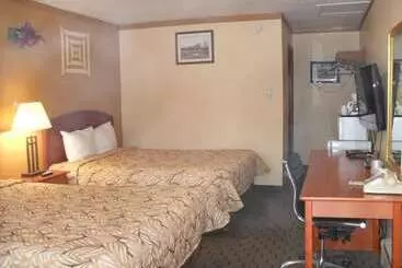 Forest Plaza Motel