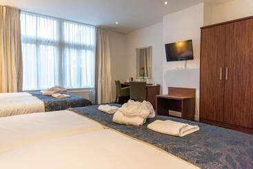 Hotel De Zwaan Delden