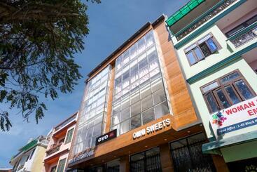 Oyo Flagship Hotel Om Shree