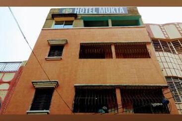 Hotel Mukta